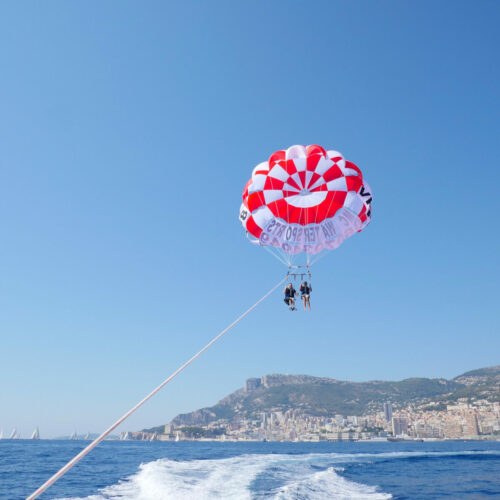 Parachute ascensionnel sur Monaco